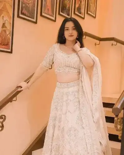 Escort Service In Loni